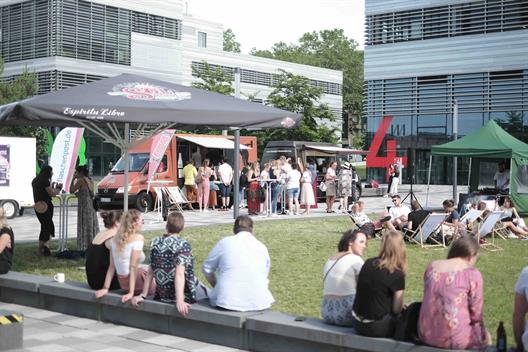 Festlicher Campus
